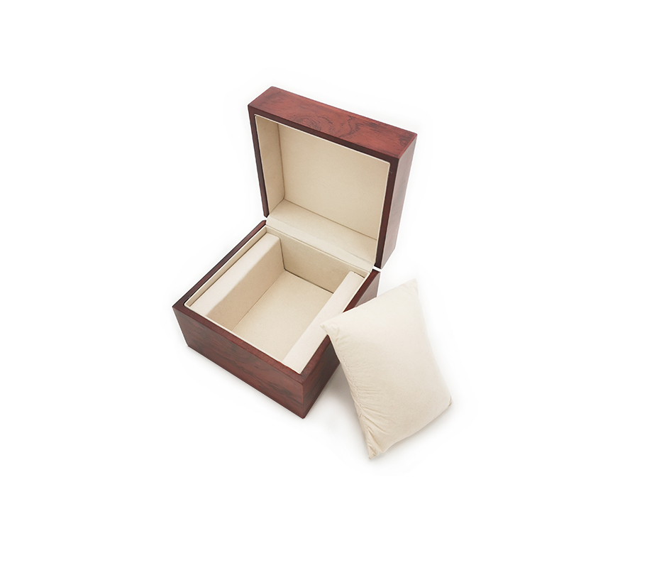 Wooden Watch Case - Gallery view 1 - Alternative angle